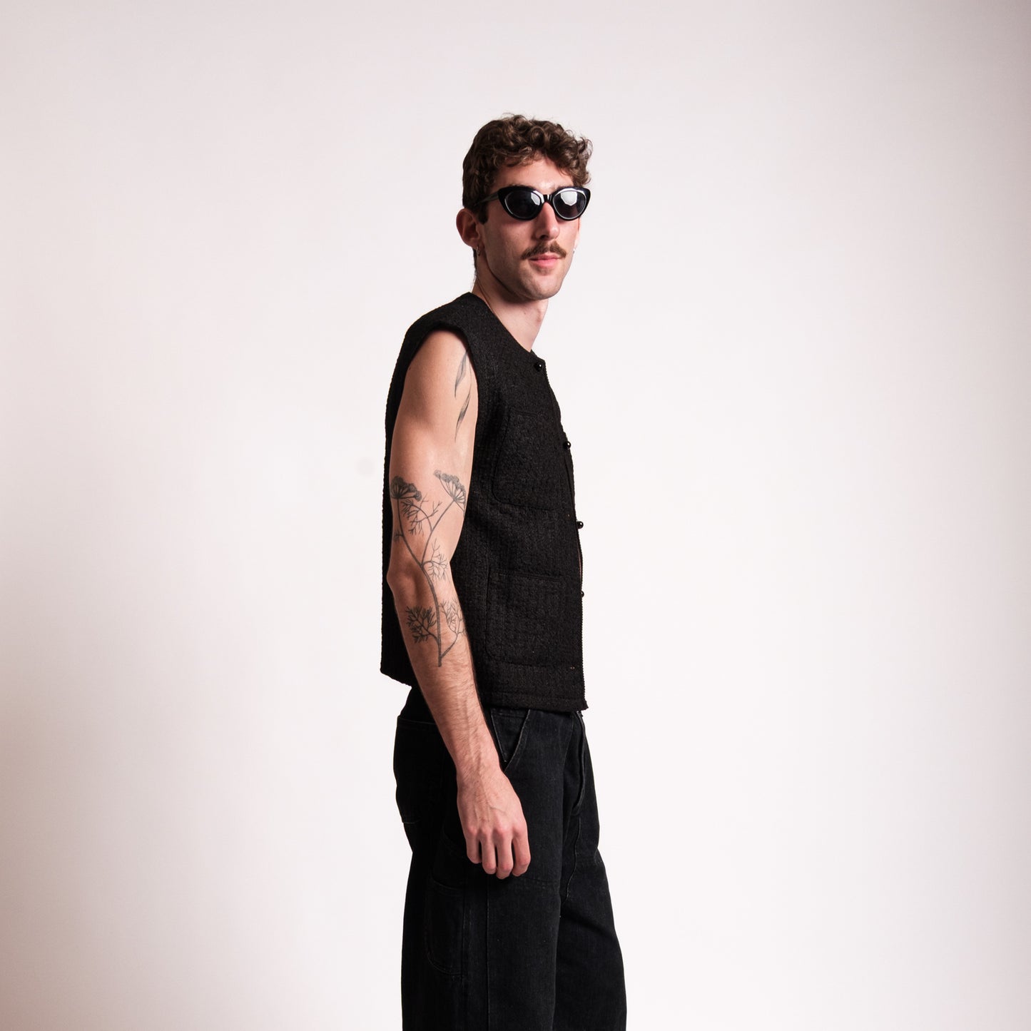 Black Wide Shoulder Vest